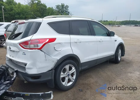2014 Ford Escape Se z USA, uszkodzony, nr VIN 1FMCU9GX4EUD81551